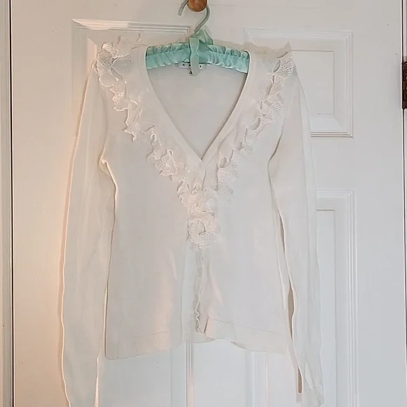 🦋CAbi white small cascade cardigan style 712 - Picture 2 of 5
